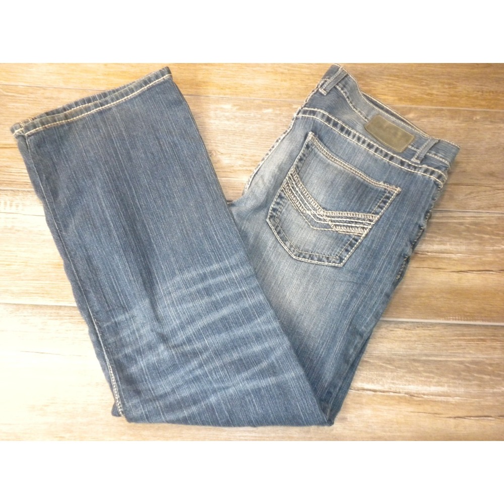 BKE Men's Bootcut Jeans in Medium Wash Blue